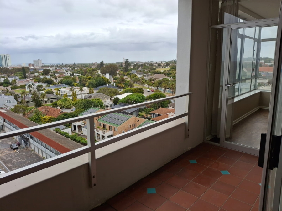 1 Bedroom Property for Sale in Summerstrand Eastern Cape